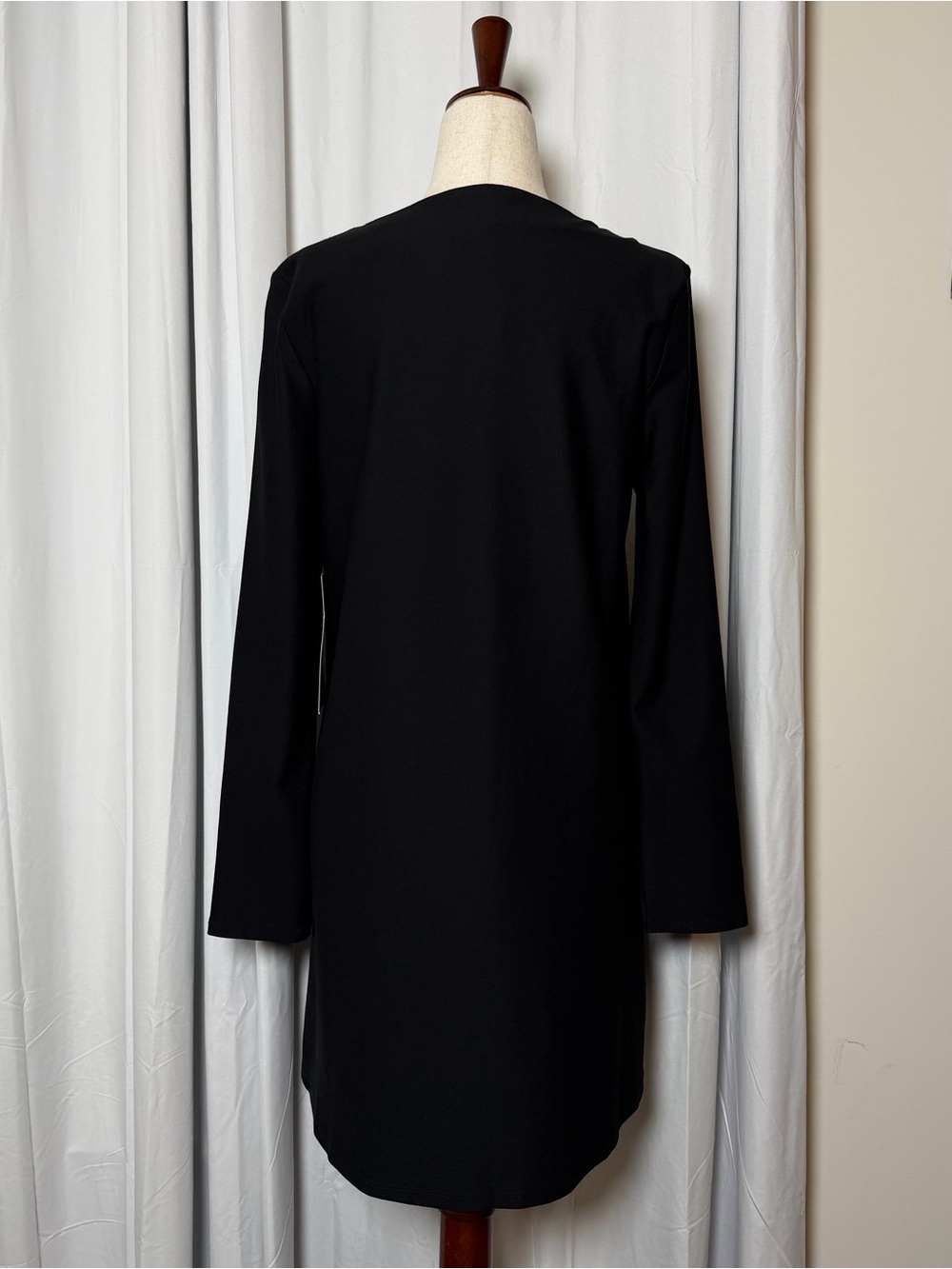 Tuckernuck Middleton Dress Black NWT Small - Picture 4 of 10